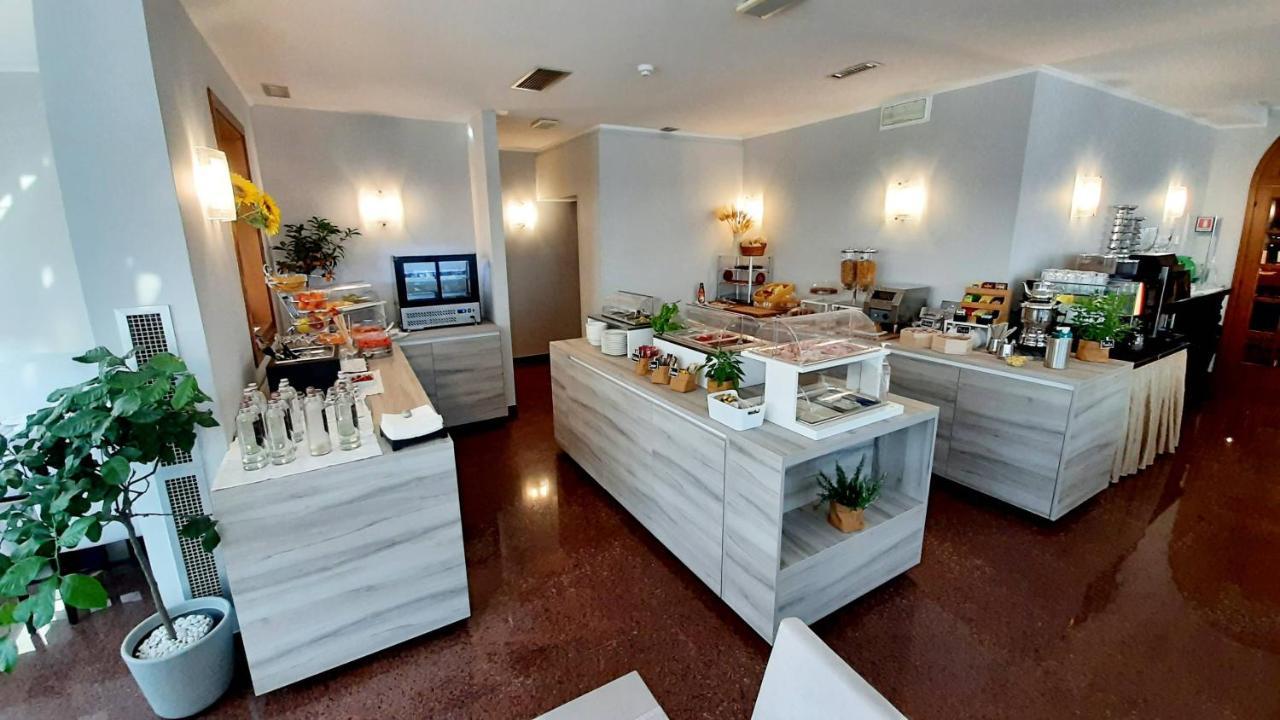 ליגננו סביאדורו Hotel & Wellness Fra I Pini מראה חיצוני תמונה