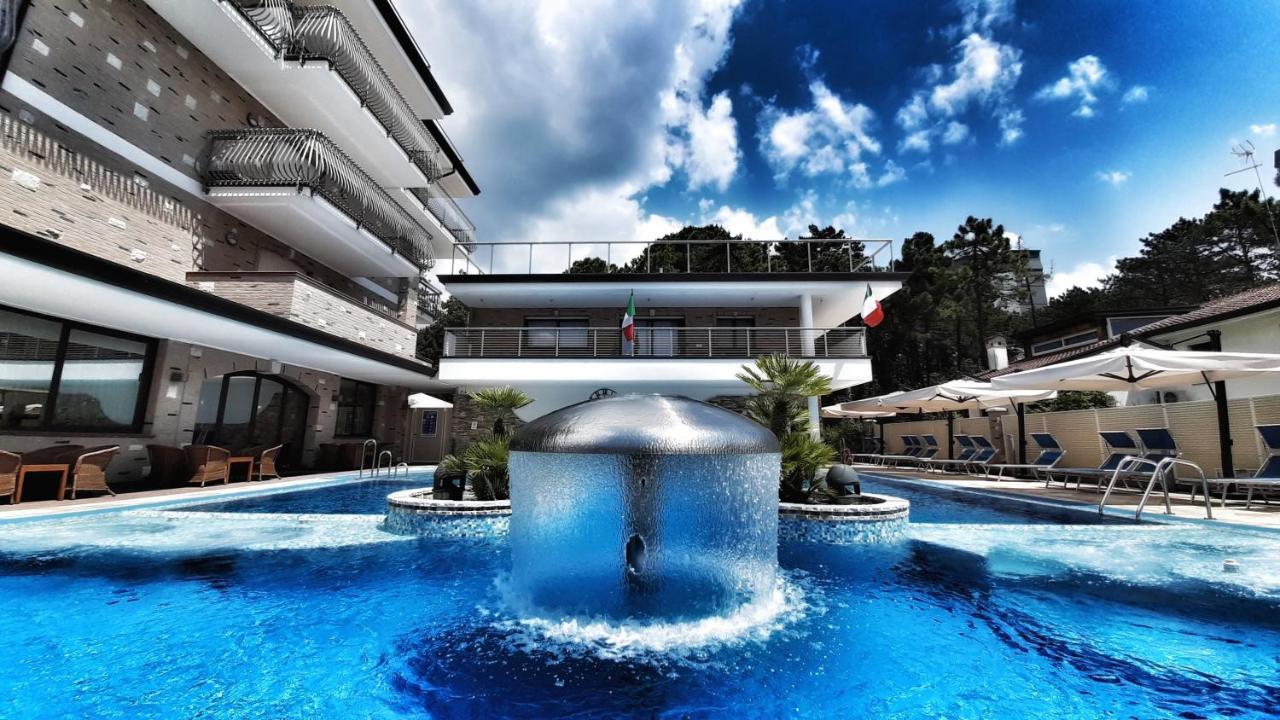 ליגננו סביאדורו Hotel & Wellness Fra I Pini מראה חיצוני תמונה